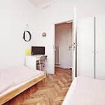 3citygo - 2017 Hostel
