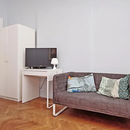 Hostel 3citygo - 2017 *